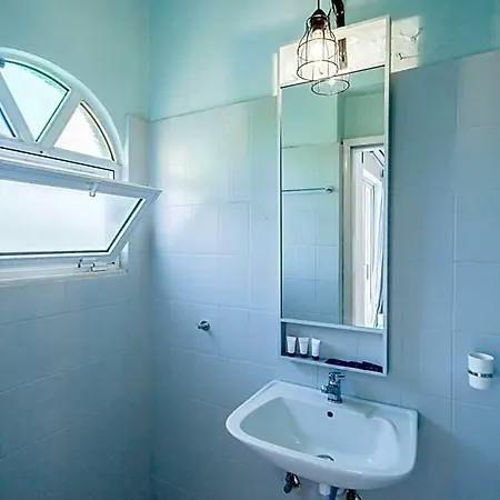 Hotel Velendzas Holidays