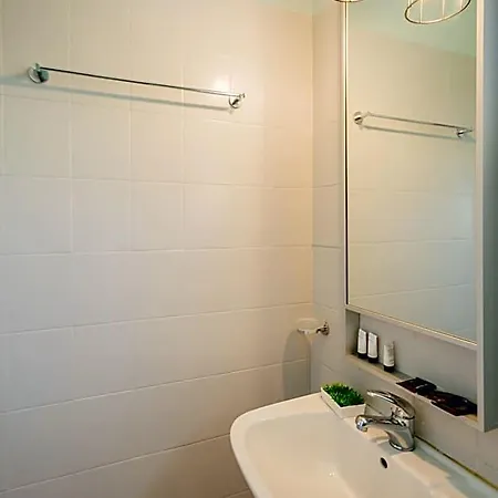 Hotel Velendzas Holidays